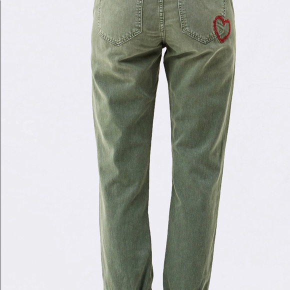 Sundry Heart Patch Jogger Pants in Evergreen - Picture 3 of 3